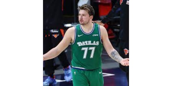 Dončić kan gå glip af første runde af slutspillet